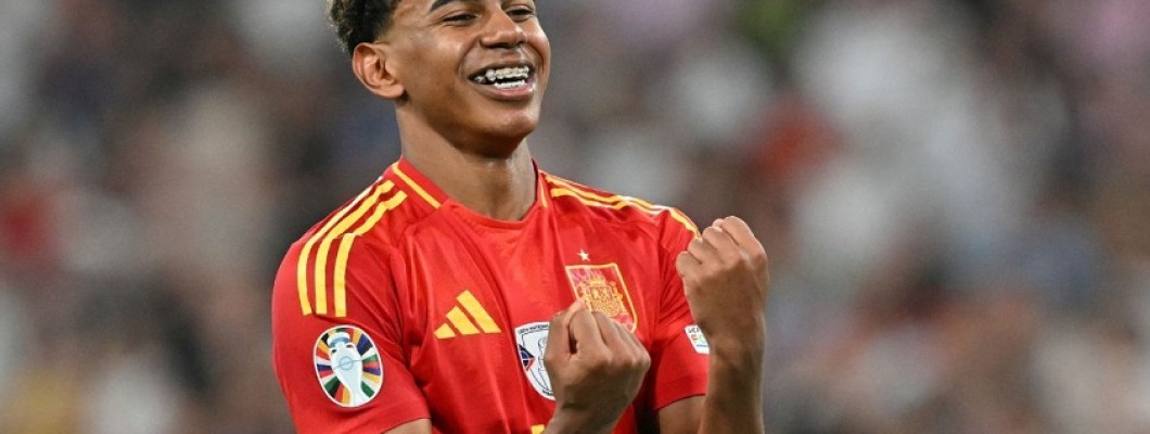 Des joueurs jeunes et exceptionnels apparaissent entre le Real Madrid et le FC Barcelone Des joueurs jeunes et exceptionnels apparaissent entre le Real Madrid et le FC Barcelone