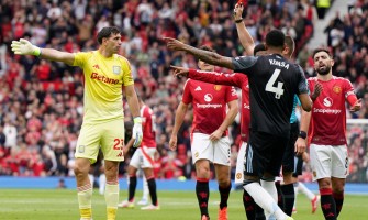 Emiliano Martínez a quitté le stade en silence