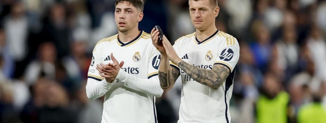 Federico Valverde hésite à laisser son idole Toni Kroos prendre sa retraite Federico Valverde hésite à laisser son idole Toni Kroos prendre sa retraite