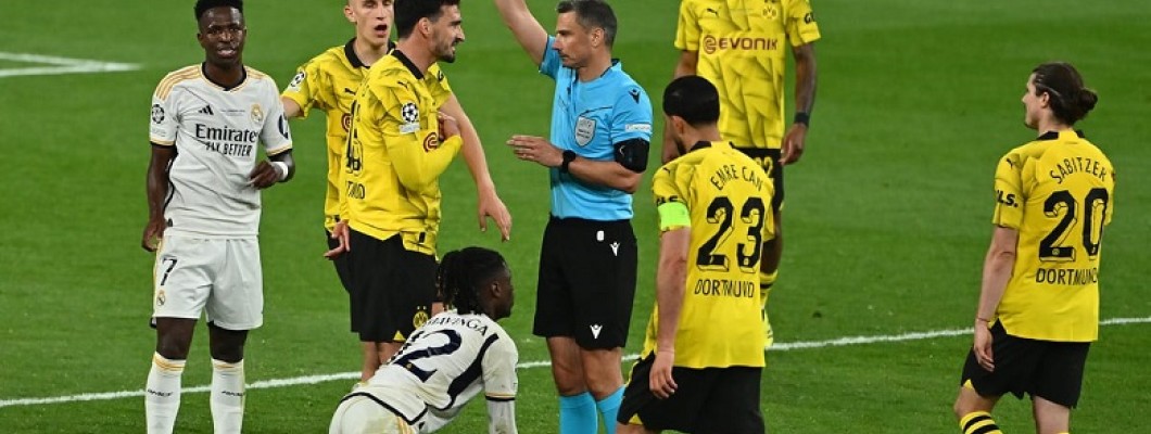 Le Borussia Dortmund n'a pas réussi à atteindre son objectif de remporter à nouveau le championnat Le Borussia Dortmund n'a pas réussi à atteindre son objectif de remporter à nouveau le championnat