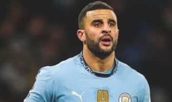 Le capitaine de Manchester City, Kyle Walker, a pris l'initiative de demander à quitter l'équipe