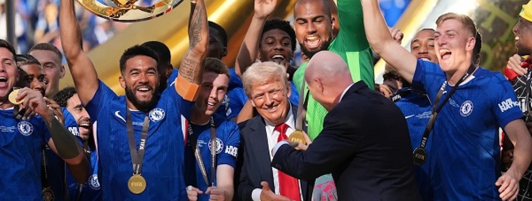 Le président américain Donald Trump a été séduit par le football lors de la finale de la Coupe du Monde des Clubs
