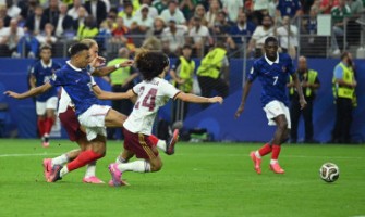 Les supporters espèrent voir N'Golo Kanté jouer le dernier match de la Coupe du Monde