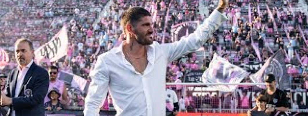 Lionel Messi et Rodrigo De Paul se sont rencontrés à l'Inter Miami Lionel Messi et Rodrigo De Paul se sont rencontrés à l'Inter Miami