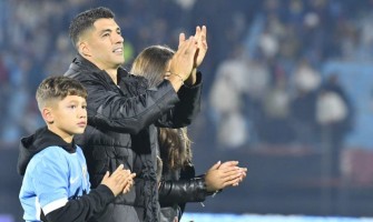 Luis Suárez a eu deux cérémonies d'adieu émouvantes