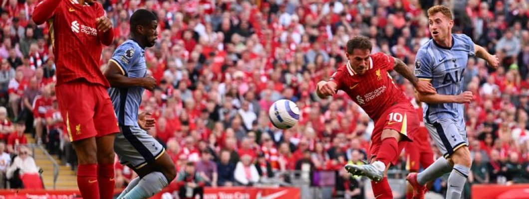 Tottenham Hotspur est une fois de plus devenu le décor de la victoire de Liverpool au titre Tottenham Hotspur est une fois de plus devenu le décor de la victoire de Liverpool au titre