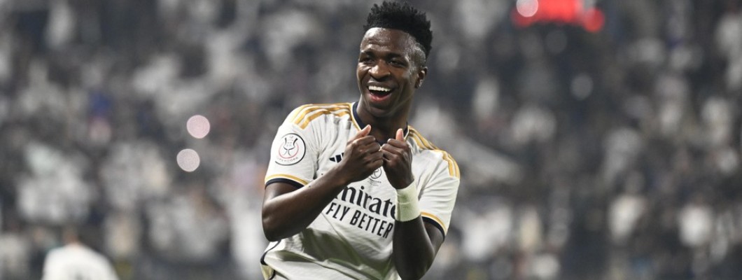 Vinícius Júnior, numéro 7 du Real Madrid, a marqué trois buts en un seul match Vinícius Júnior, numéro 7 du Real Madrid, a marqué trois buts en un seul match